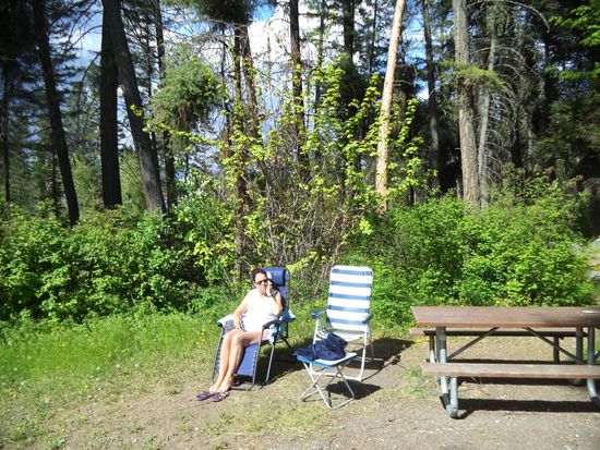 Unser Fee für den Platz haben wir in einem Umschlag in einen kleinen Kasten geworfen.