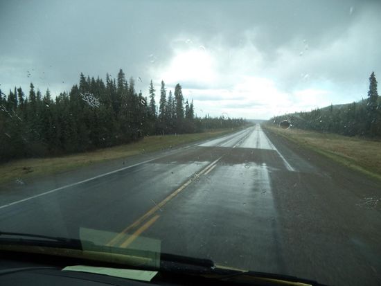 wir fahren bei Regen