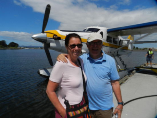 Wir sind sicher wieder zurück am Steg und der Kapitän macht von allen Passagieren Fotos.