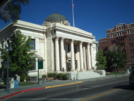 einer der Prachtbauten