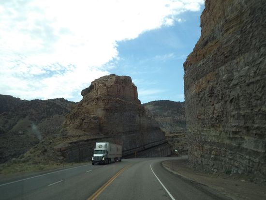 dann gehts in die engen Schluchten