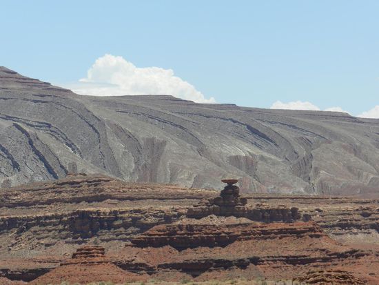 und das ist der Mexican Hat, der der kleinen Stadt den Namen gab