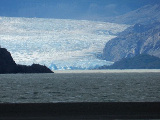 und schauen auf die Gletscherzunge
