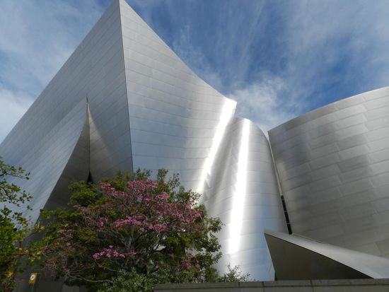 immer wieder spannende Ausbicke auf das Gebäude