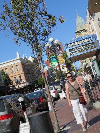 überall die Gaslampen