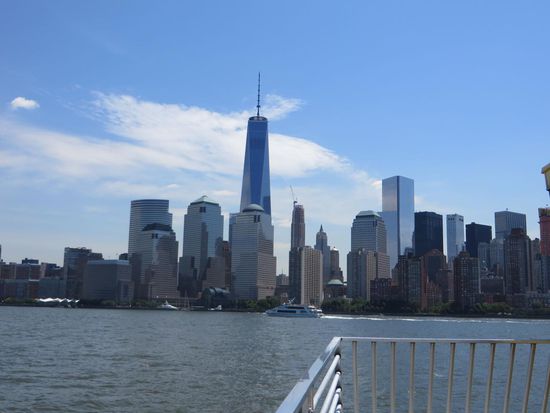in der Mitte das neue World Trade Center