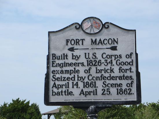 Hinweis auf das Fort