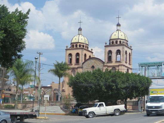 die Kirche am Wegesrand