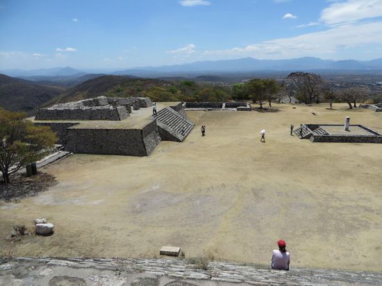 Dann geht’s in die archäologische Stätte.