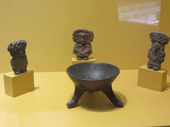 Dann sind wir noch in das kleine Museum gegangen und haben uns dort die Originalfunde angesehen.