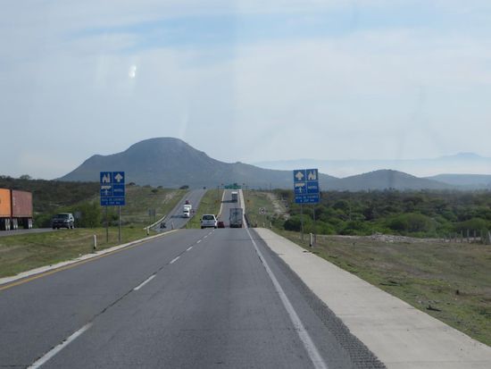 es geht wieder leicht bergauf und bergab