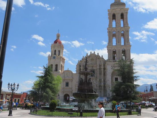 zurück zur Kathedrale