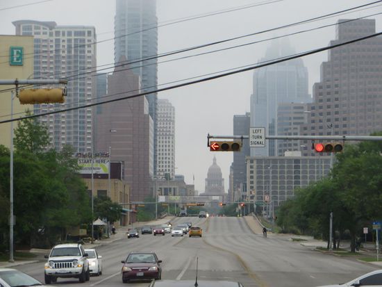 Austin im Nebel