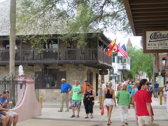 viele Touristen gibt es hier