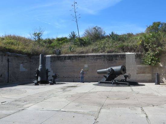 nie gebrauchte Kanonen