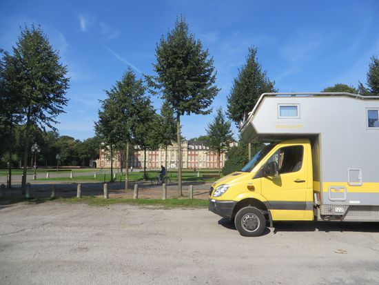 auf demSchlosspatz