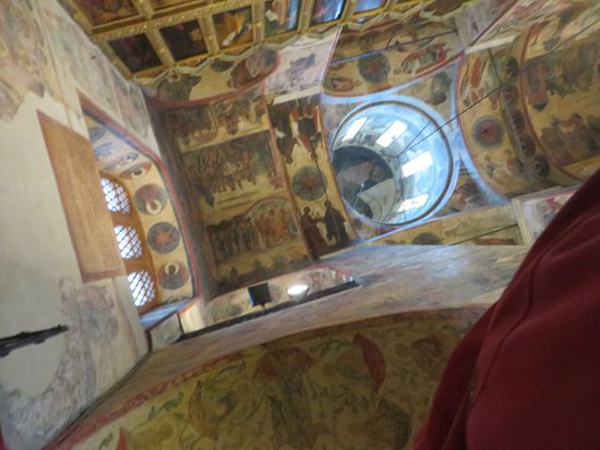 Dann gings hinüber zur Maria Verkündigungskirche. Auch hier gab es Malereien zu bewundern.