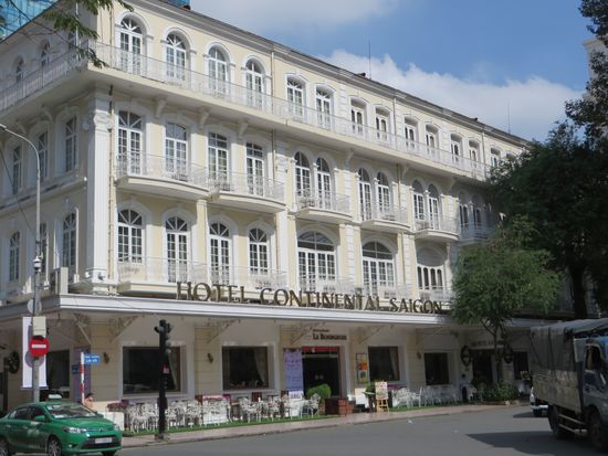 Das Hotel Continental Saigon mitten in der Stadt