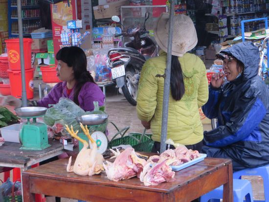 Diese Hühner sind schon ausgezogen und können gleich in den Kochtopf wandern.