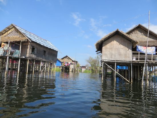 Die Hütten auf Pfählen