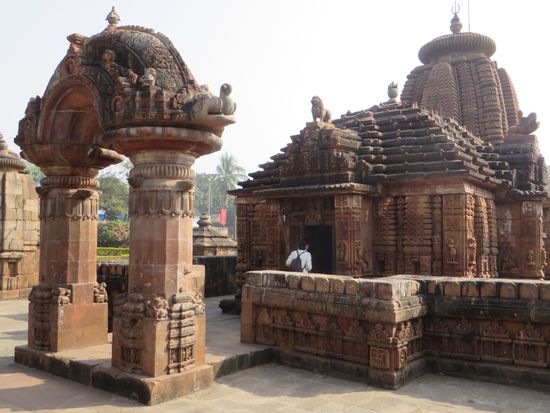 Der Tempel ist heute noch in Betrieb und wir durften sogar hinein, der Priester hat uns hereingebeten.
