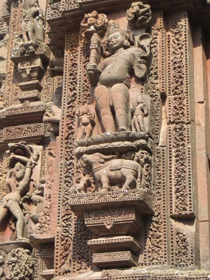 ein Gott auf dem Wasserbüffel