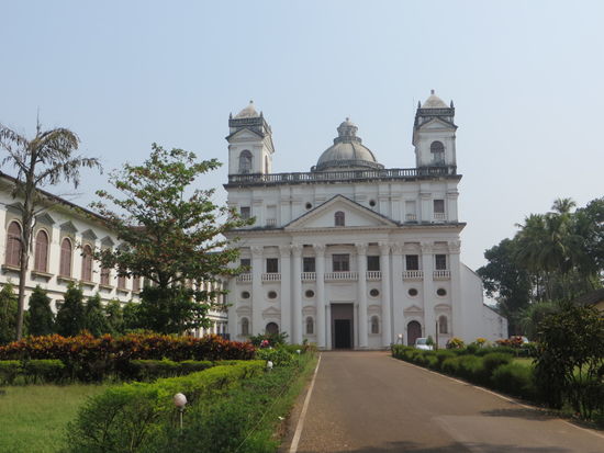 St. Cajetan, die dritte Kirche im Bunde, in der 2, Hälfte des 17. Jh. erbaut