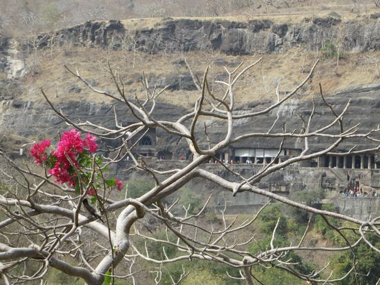 Ein Blick auf die Höhlen