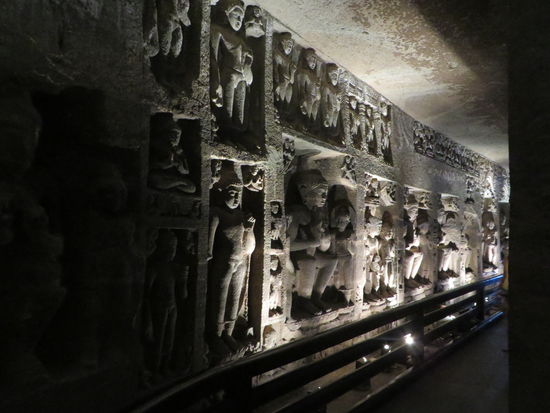 eindrucksvolle Reliefs