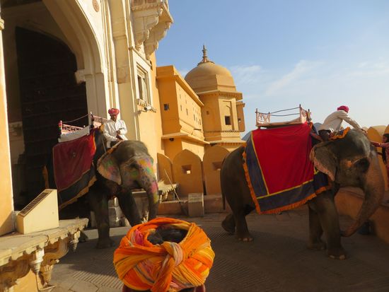 Jetzt geht’s durch das letzte Tor und wir erreichen das Fort