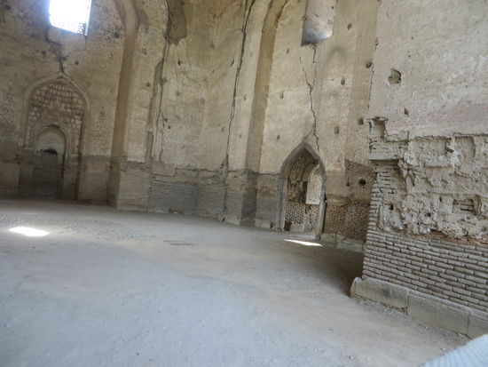 und so bröckelt es innen