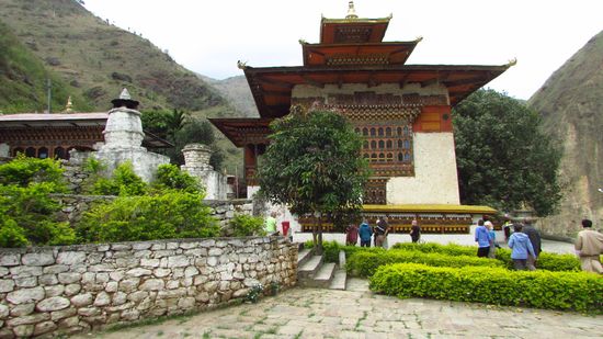 Am Nachmittag haben wir dann das Kloster besichtigt. Fotografieren durften wir aber nicht.