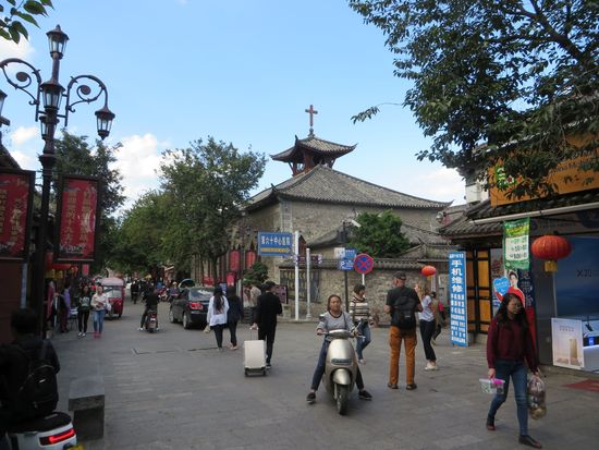in der kleinen Stadt- eine christliche Kirche