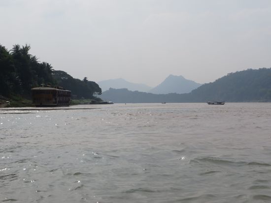 auf dem Mekong