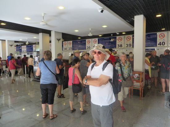 anstellen zum Fotografiertwerden