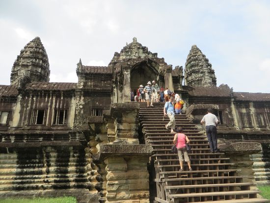 Man konnte bis in die höchste Spitze klettern, mußte dafür aber 45 Minuten warten.