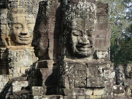 alle Buddhas lächeln