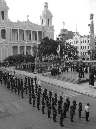 Chiclayo: Peru`s Die de la Independencia am 28. Juli