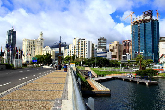 Ein Blick zurück auf dem Weg zur Waterfront