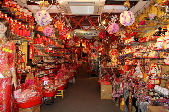 Glitzer&amp; Glamour in den Läden