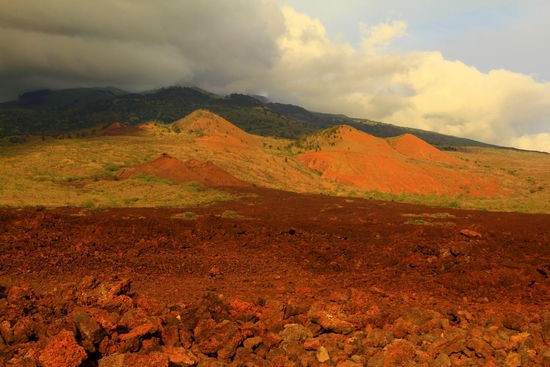 Mauis schroffe Seite