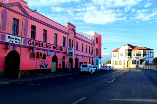 Viele farbige Häuser zu sehen