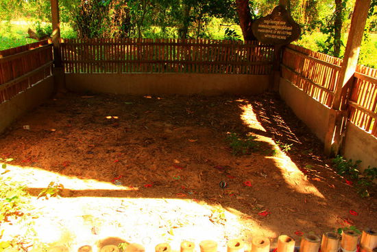 Massengrab von 166 Opfern ohne Köpfe