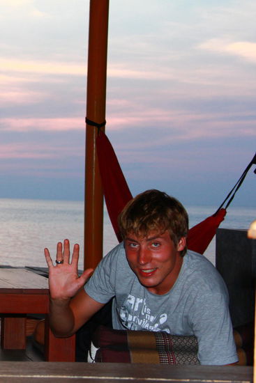 Tschüss und bis gliii! Wir freuen uns, euch bald zu sehen!