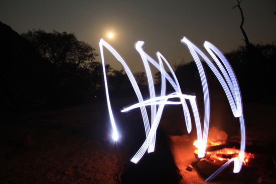 Falls man unser super Taschenlampenbild nicht lesen kann: sollte "NAM" für Namibia heißen