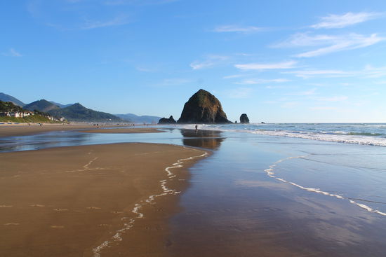Cannon Beach samt Haystack Rock