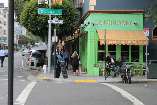 Süßes Café "La Boulange"