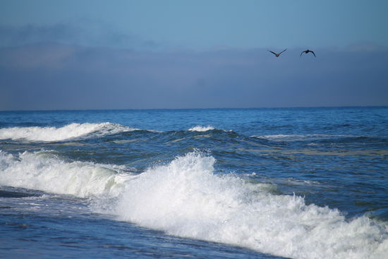 Ganz tolle Brandung, leider ist das Wasser wahnsinnig kalt