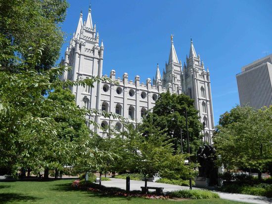 Der Tempel ist wirklich beeindruckend in seinen Ausmaßen und dem Aussehen.