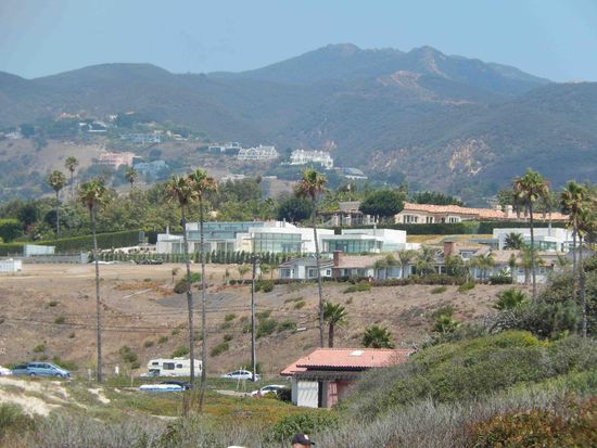 In den Hügeln über Malibu lässt es sich sicher traumhaft leben. Wir sahen super schöne Häuser.